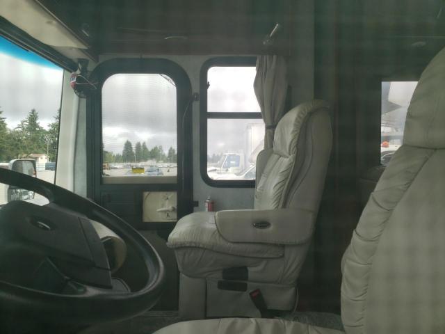 Photo 10 from auction – 2006 FLEE PROVIDENCE with VIN 4UZACJDC86CW82716