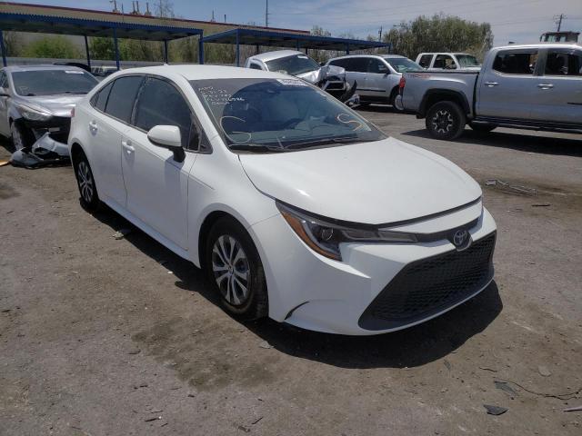 TOYOTA COROLLA LE 2022 with VIN JTDEAMDE2NJ042459 - Photo from auction
