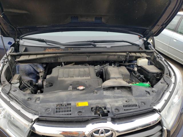Photo 7 from auction – 2016 TOYOTA HIGHLANDER with VIN 5TDBKRFHXGS326352