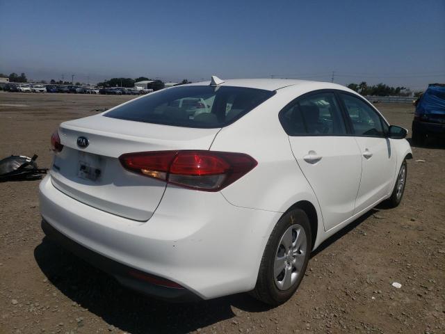 Photo 4 from auction – 2017 KIA FORTE LX with VIN 3KPFK4A71HE042638