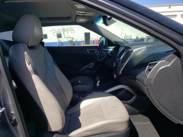 Photo 5 from auction – 2013 HYUNDAI VELOSTER with VIN KMHTC6AD8DU149131