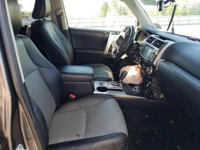 Photo 5 from auction – 2015 TOYOTA 4RUNNER SR with VIN JTEBU5JR8F5274111