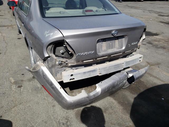 Photo 9 from auction – 2000 NISSAN MAXIMA GLE with VIN JN1CA31D7YT540424