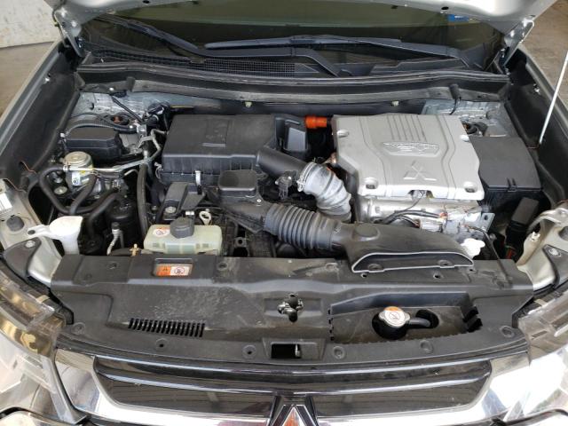 Photo 7 from auction – 2018 MITSUBISHI OUTLANDER with VIN JA4J24A54JZ028990