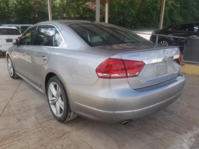 Photo 3 from auction – 2013 VOLKSWAGEN PASSAT SEL with VIN 1VWCN7A33DC024651