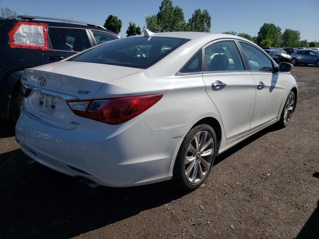 Photo 4 from auction – 2011 HYUNDAI SONATA SE with VIN 5NPEC4AB9BH247639