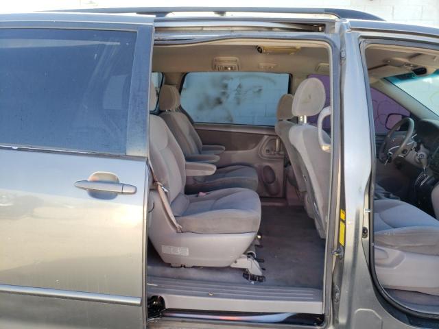 Photo 6 from auction – 2004 TOYOTA SIENNA CE with VIN 5TDZA23C54S160982