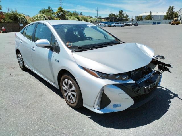 TOYOTA PRIUS PRIM 2022 with VIN JTDKAMFP2N3197891 - Photo from auction