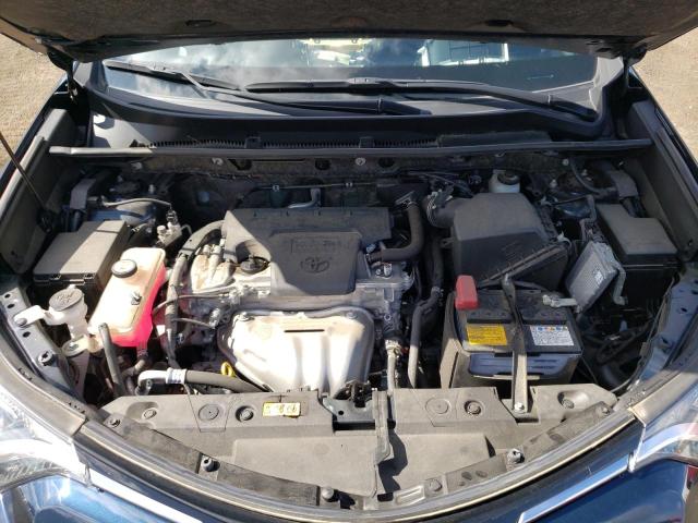 Photo 7 from auction – 2018 TOYOTA RAV4 LE with VIN JTMBFREV0JJ236689