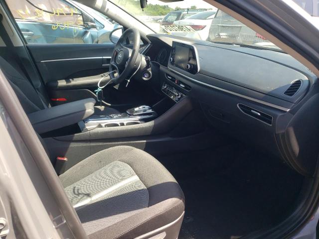 Photo 5 from auction – 2022 HYUNDAI SONATA SE with VIN 5NPEG4JA9NH147136