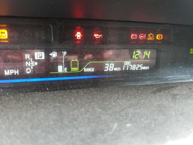 Photo 8 from auction – 2014 TOYOTA PRIUS V with VIN JTDZN3EUXE3316100