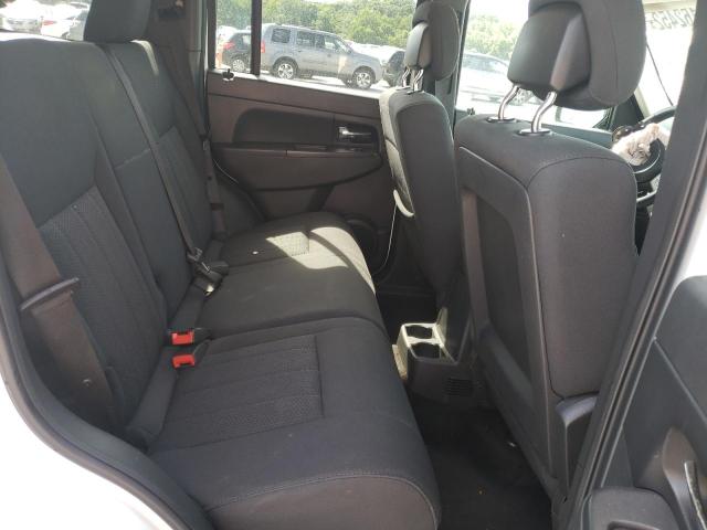 Photo 6 from auction – 2011 JEEP LIBERTY SP with VIN 1J4PP2GK7BW533731