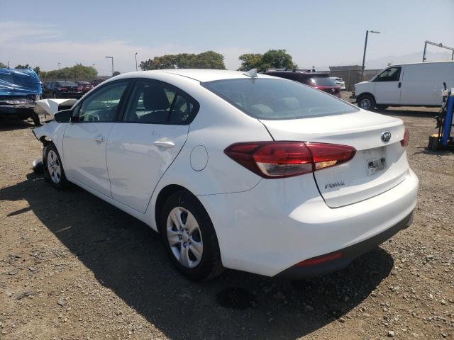 Photo 3 from auction – 2017 KIA FORTE LX with VIN 3KPFK4A71HE042638