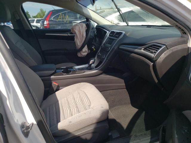 Zdjęcie 5 z aukcji – 2016 FORD FUSION S z VIN 3FA6P0G74GR355293