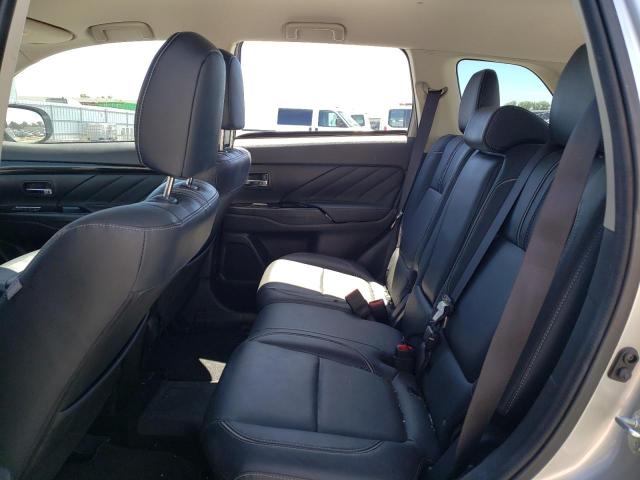 Photo 6 from auction – 2018 MITSUBISHI OUTLANDER with VIN JA4J24A58JZ043623