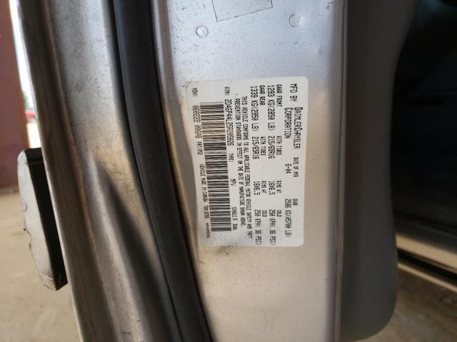 Photo 10 from auction – 2005 DODGE GRAND CARA with VIN 2D4GP44L25R205826