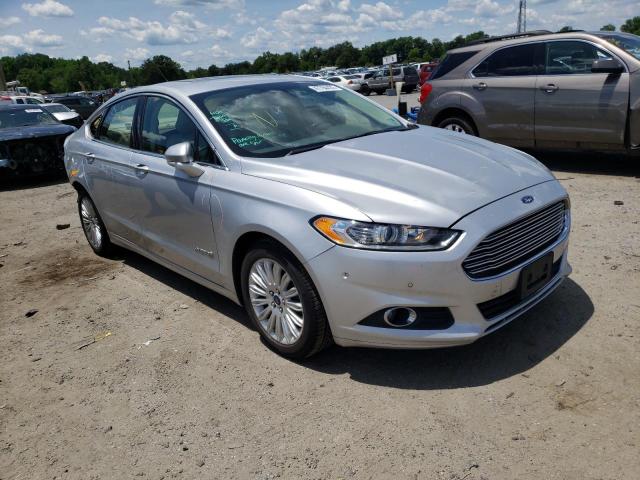 FORD FUSION SE 2015 with VIN 3FA6P0LU8FR157813 - Photo from auction