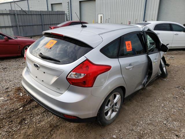 Photo 4 from auction – 2014 FORD FOCUS SE with VIN 1FADP3K20EL254011