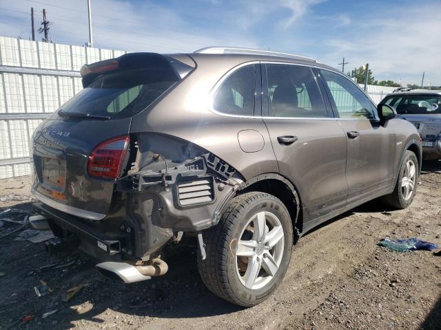 Photo 4 from auction – 2012 PORSCHE CAYENNE S with VIN WP1AE2A29CLA92762