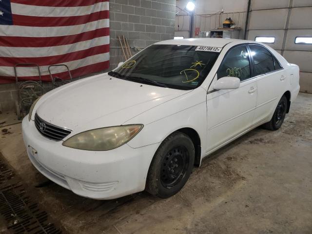 Photo 2 from auction – 2005 TOYOTA CAMRY LE with VIN 4T1BE32K85U430705