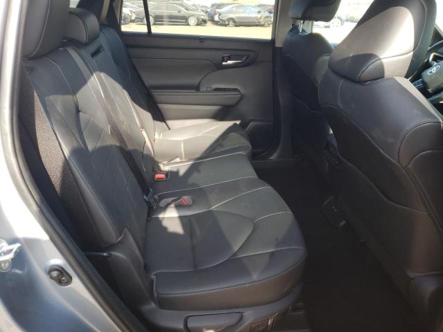 Photo 6 from auction – 2020 TOYOTA HIGHLANDER with VIN 5TDHZRAHXLS008321