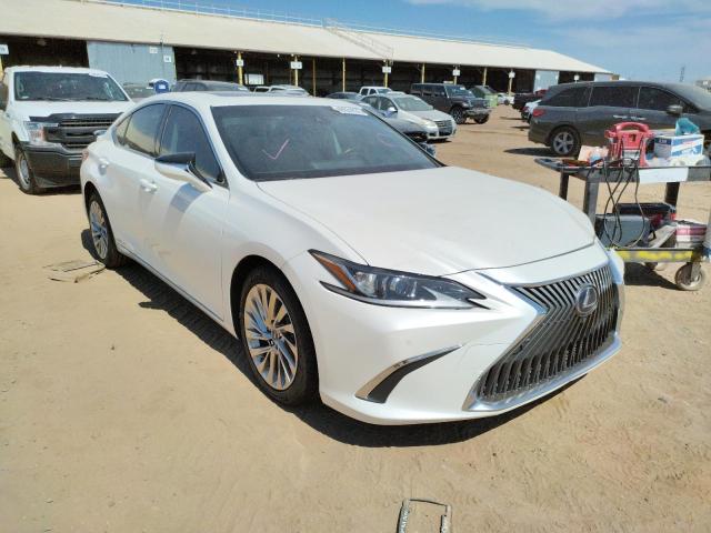 LEXUS ES 300H 2019 with VIN JTHB21B17K2035820 - Photo from auction