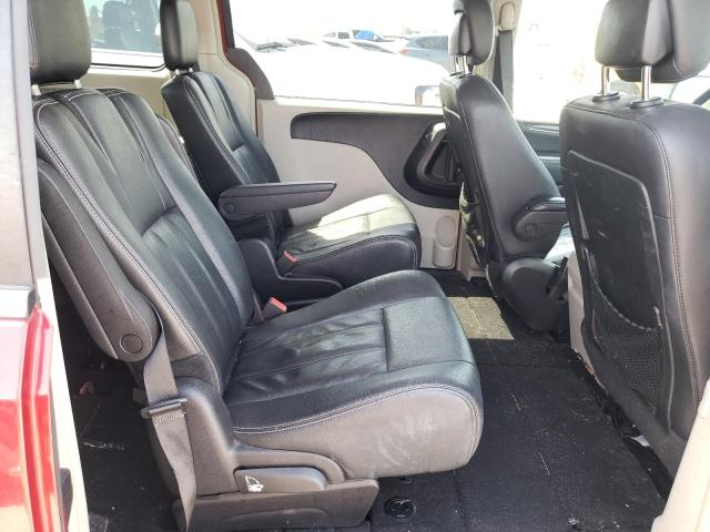 Photo 6 from auction – 2016 CHRYSLER TOWN & COU with VIN 2C4RC1BGXGR112562
