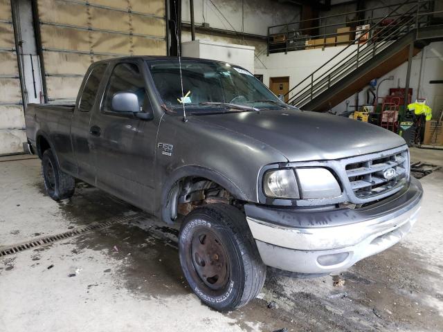FORD F150 2003 مع رقم تعريف المركبة 1FTRX18W83NB77002 - صورة من المزاد