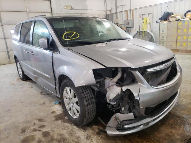 Photo 1 from auction – 2015 CHRYSLER TOWN & COU with VIN 2C4RC1BG4FR561377