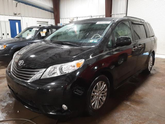 Photo 2 from auction – 2011 TOYOTA SIENNA XLE with VIN 5TDYK3DC1BS036704