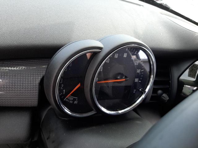 Photo 8 from auction – 2021 MINI COOPER with VIN WMWXR3C06M2N95767