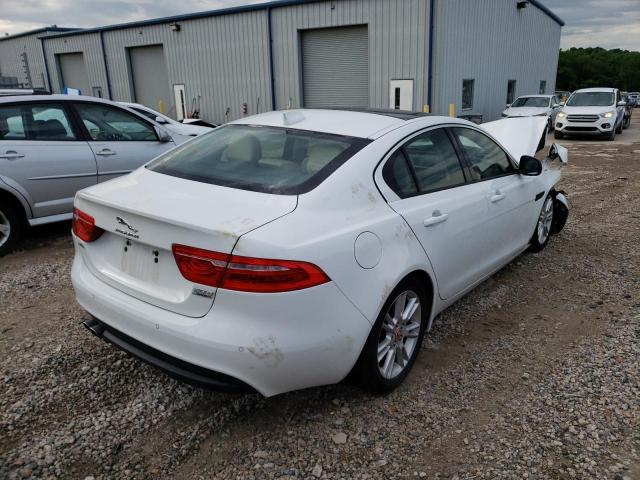 Photo 4 from auction – 2018 JAGUAR XE PREMIUM with VIN SAJAJ4FN2JCP24866