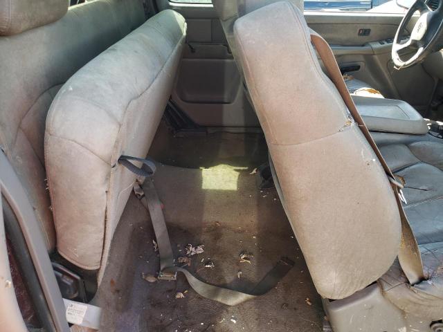 Foto 6 de la subasta – 2002 CHEVROLET SILVERADO con VIN 2GCEK19T221123969