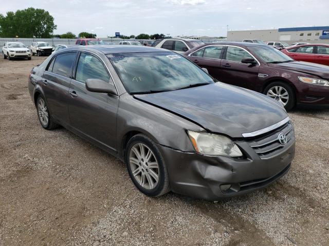 TOYOTA AVALON 4D 2005 with VIN 4T1BK36B35U018968 - Photo from auction