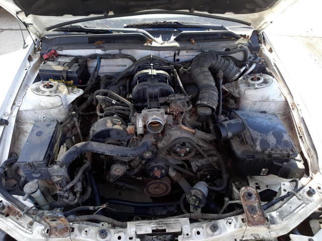 Photo 7 from auction – 2005 FORD MUSTANG with VIN 1ZVFT80N355193022