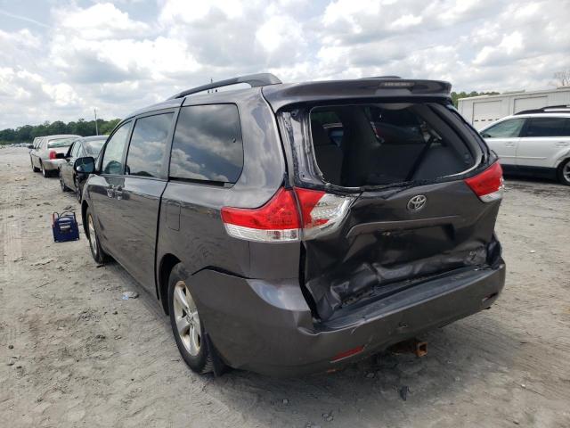 Photo 3 from auction – 2013 TOYOTA SIENNA LE with VIN 5TDKK3DC3DS375280