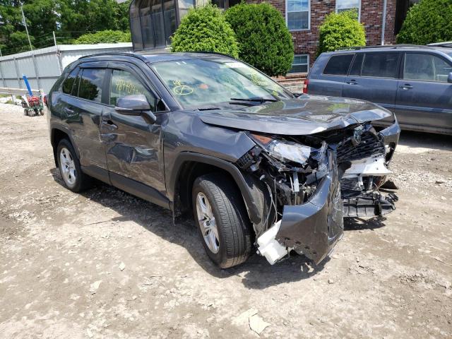 TOYOTA RAV4 XLE 2019 with VIN JTMP1RFV4KD511984 - Photo from auction