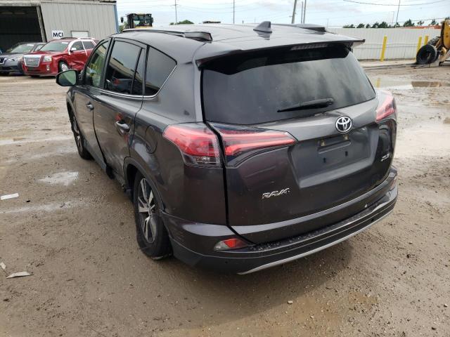 Photo 3 from auction – 2017 TOYOTA RAV4 XLE with VIN JTMWFREV6HJ717509