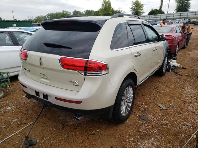 Photo 4 from auction – 2015 LINCOLN MKX with VIN 2LMDJ8JK4FBL34858