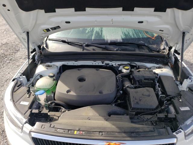 Photo 7 from auction – 2020 VOLVO XC40 T5 MO with VIN YV4162UK5L2270423