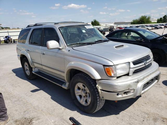 TOYOTA 4RUNNER SR 2001 with VIN JT3HN86RX10330677 - Photo from auction