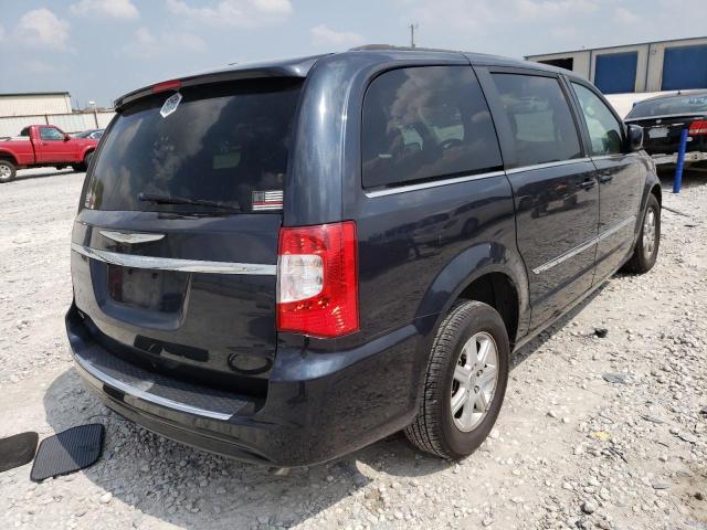 Photo 4 from auction – 2013 CHRYSLER TOWN & COU with VIN 2C4RC1BG2DR637904