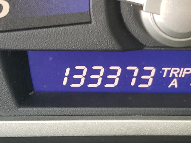 Photo 8 from auction – 2011 HONDA CIVIC LX with VIN 2HGFA1F50BH302498