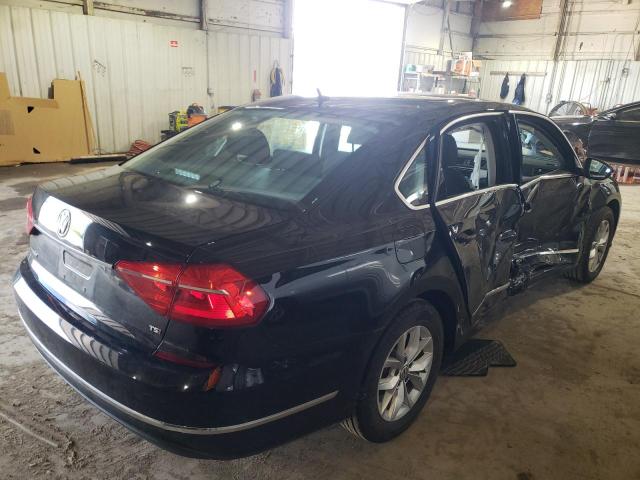 Photo 4 from auction – 2016 VOLKSWAGEN PASSAT S with VIN 1VWAS7A31GC014351