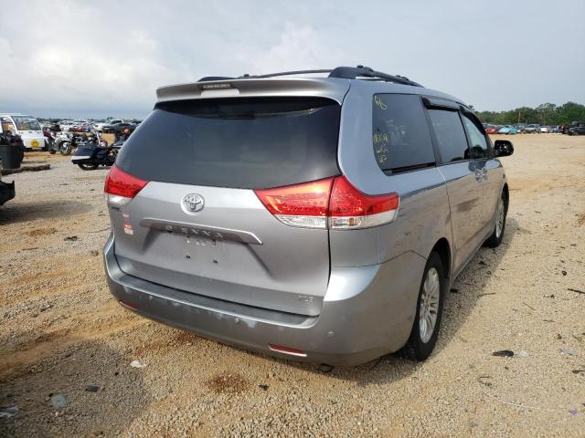 Photo 4 from auction – 2011 TOYOTA SIENNA XLE with VIN 5TDYK3DC4BS168288