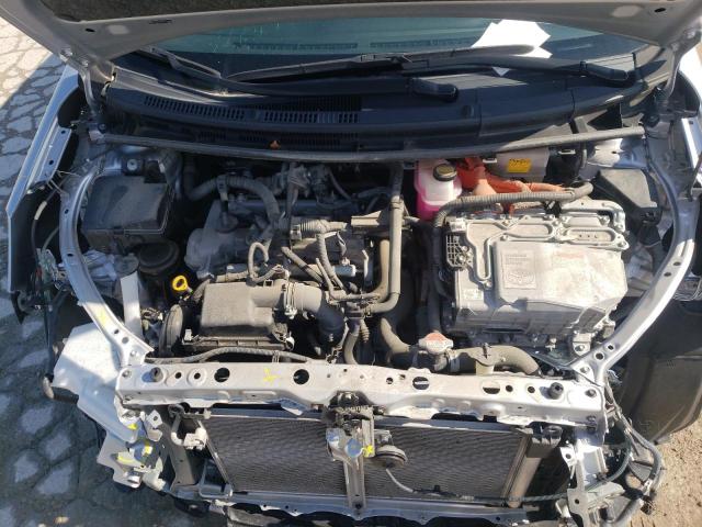 Photo 7 from auction – 2016 TOYOTA PRIUS C with VIN JTDKDTB34G1135315