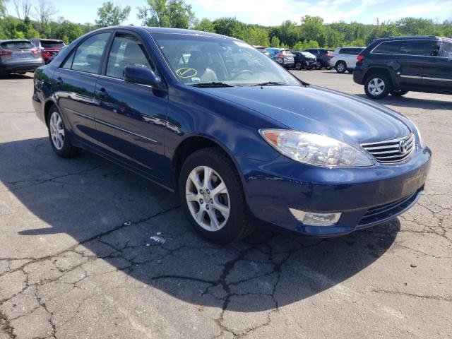 TOYOTA CAMRY LE 2005 with VIN 4T1BF30K45U084121 - Photo from auction