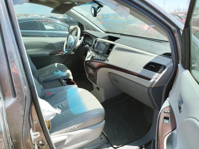 Photo 5 from auction – 2011 TOYOTA SIENNA XLE with VIN 5TDDK3DC4BS006854