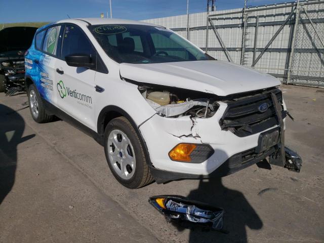 FORD ESCAPE S 2018 z numerem VIN 1FMCU0F71JUA58324 - Zdjęcie z aukcji