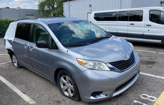 TOYOTA SIENNA LE 2011 with VIN 5TDKK3DC0BS093725 - Photo from auction